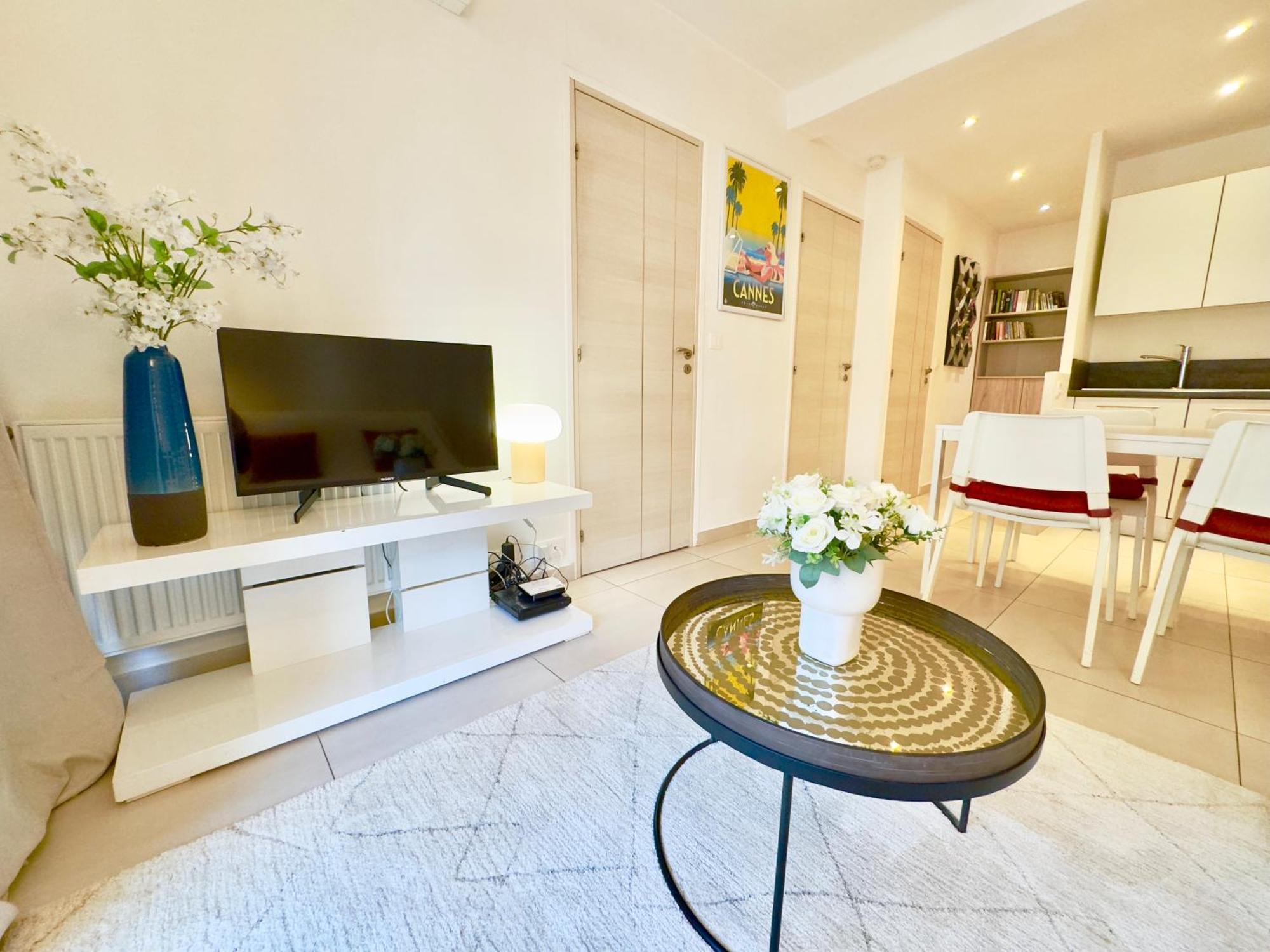 Superbe Appartement Avec Terrasse 1Mn Des Plages De La Croisette Cannes Dış mekan fotoğraf